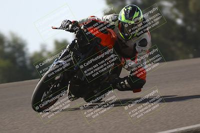 media/Nov-02-2025-Lets Ride (Sun) [[f7a3caa734]]/B Group/1120am (Turn 2 Inside)/